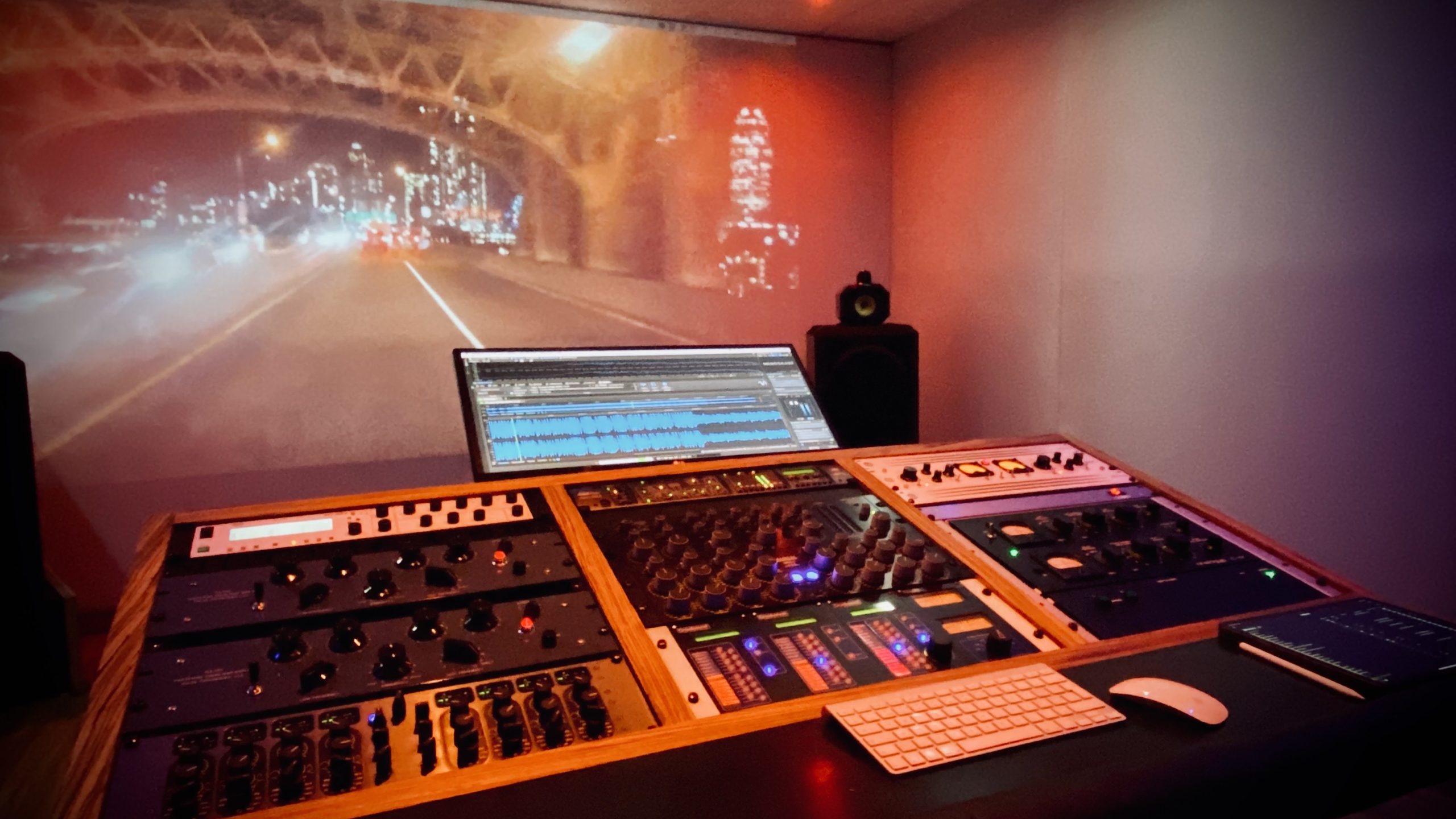 IMG_1181 Attended Mastering Session - Image 1